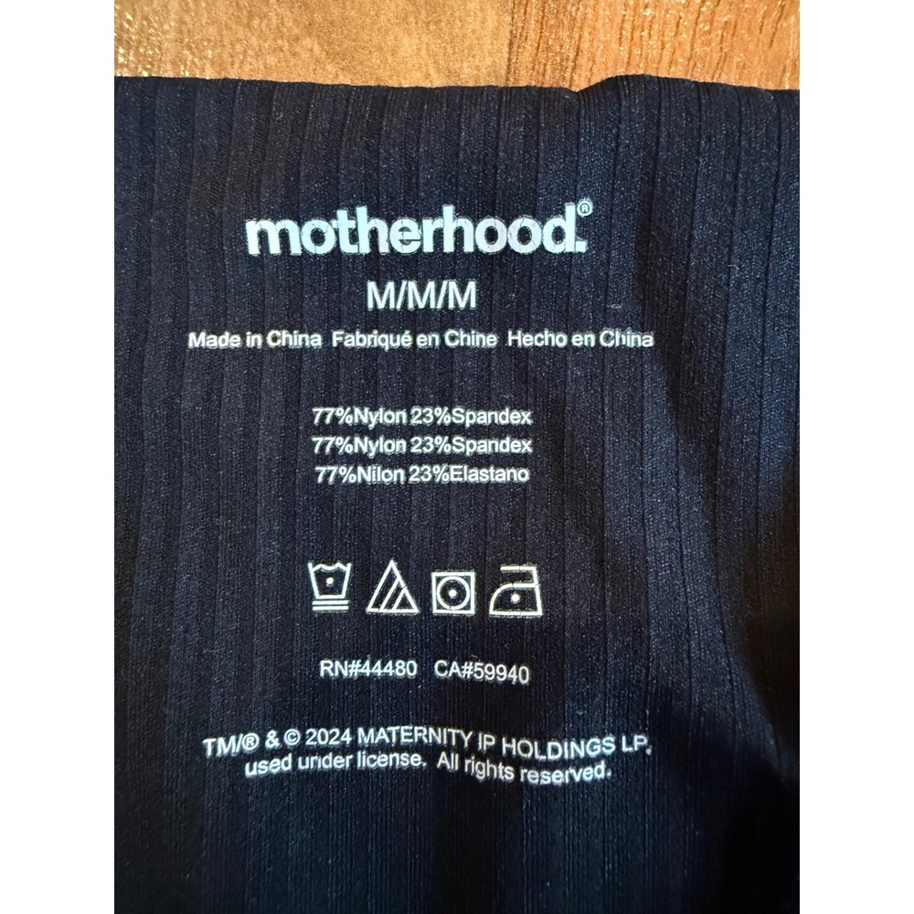 Motherhood Maternity Biker Shorts Women Medium Black Excellent Ribbed High Waist - Picture 2 of 3
